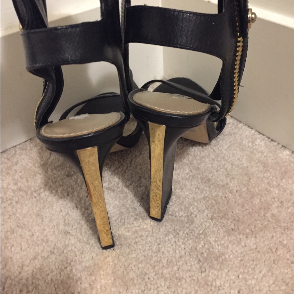 Guess shoes - Picture 2 of 8